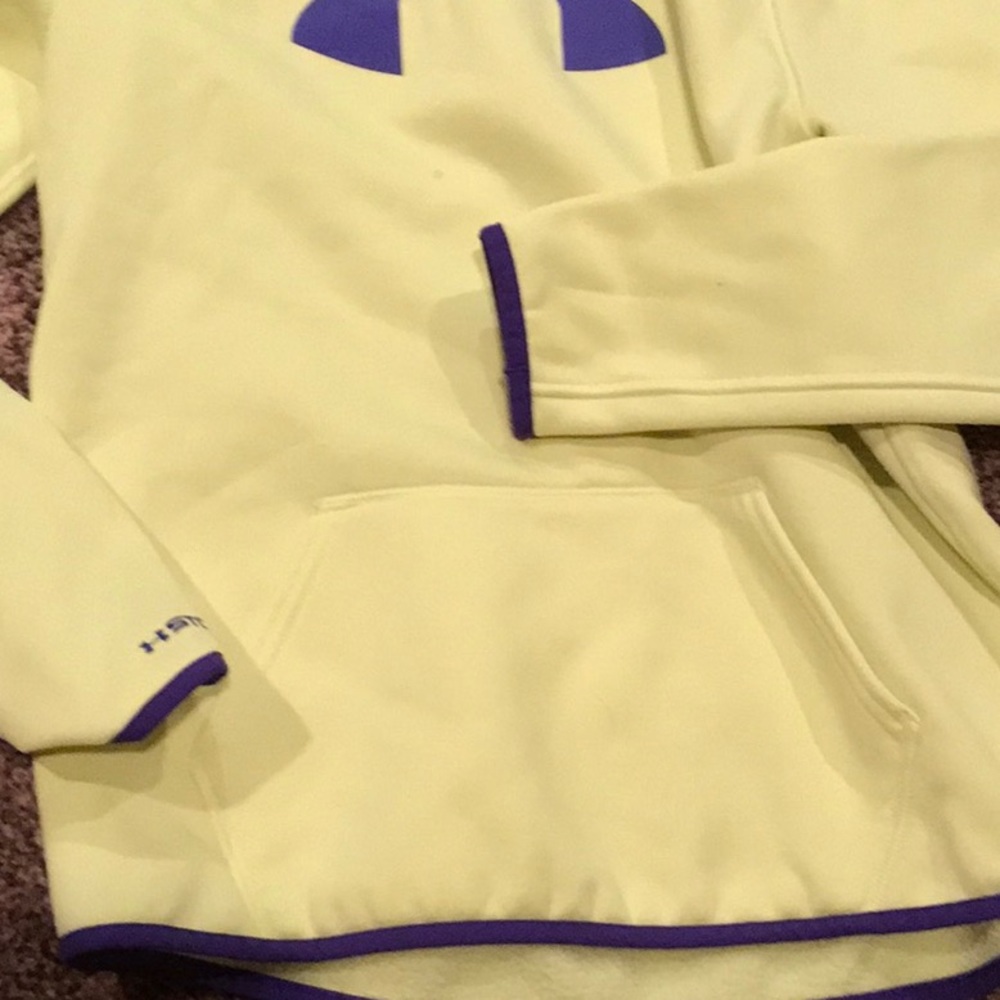 *****Under armor - Picture 2 of 3